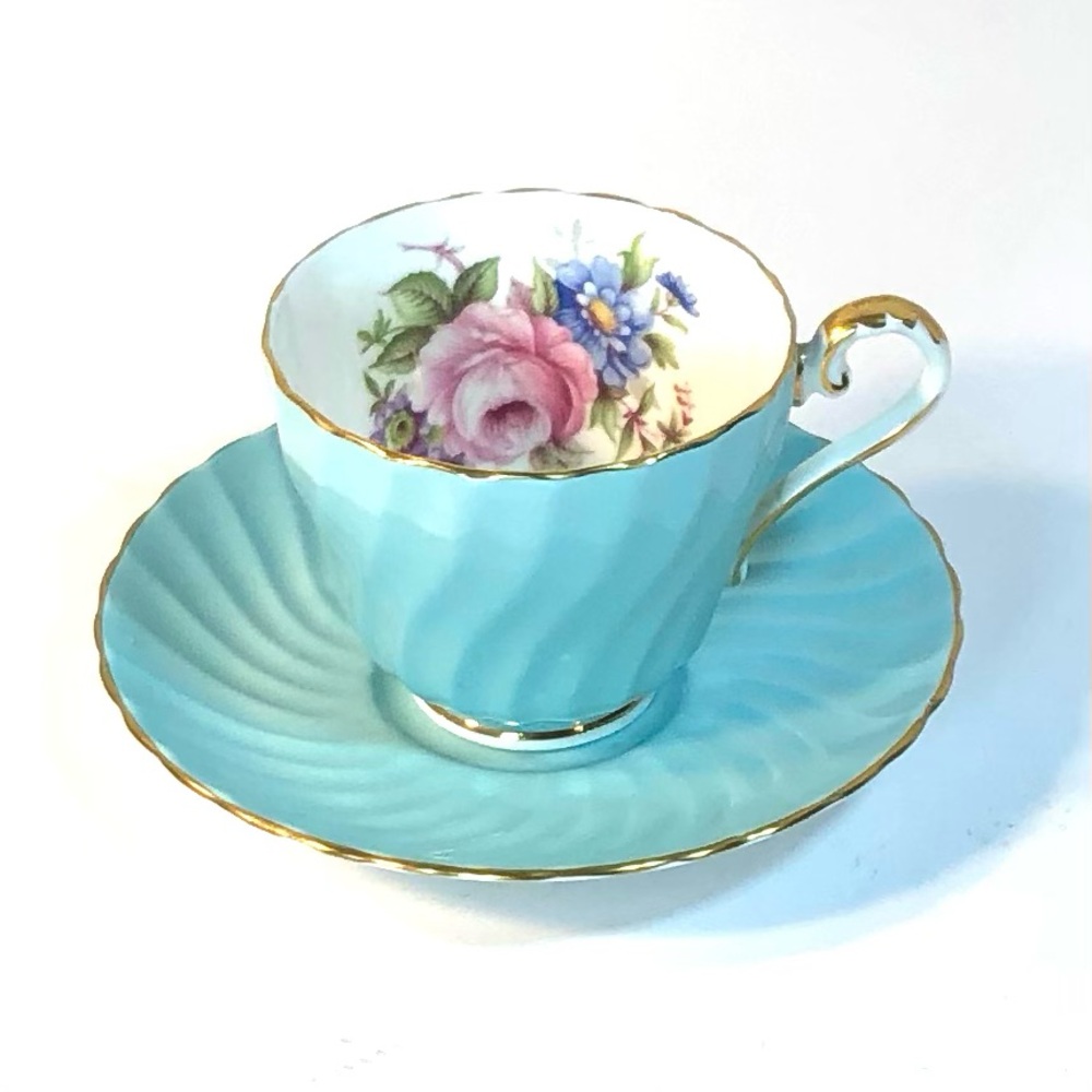 AYNSLEY Bone China Rose Bouquet Blue Swirl Teacup and Saucer Gold Trim #26
